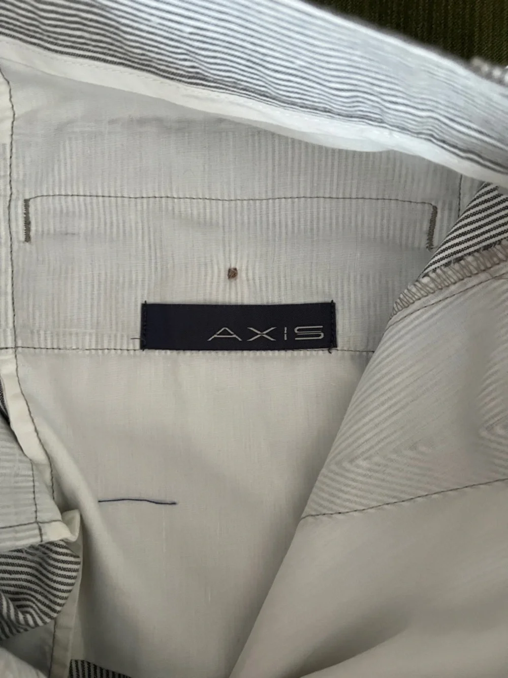 100% cotton Men's Lightweight Seersucker Pants - White Navy Pinstripe size 36